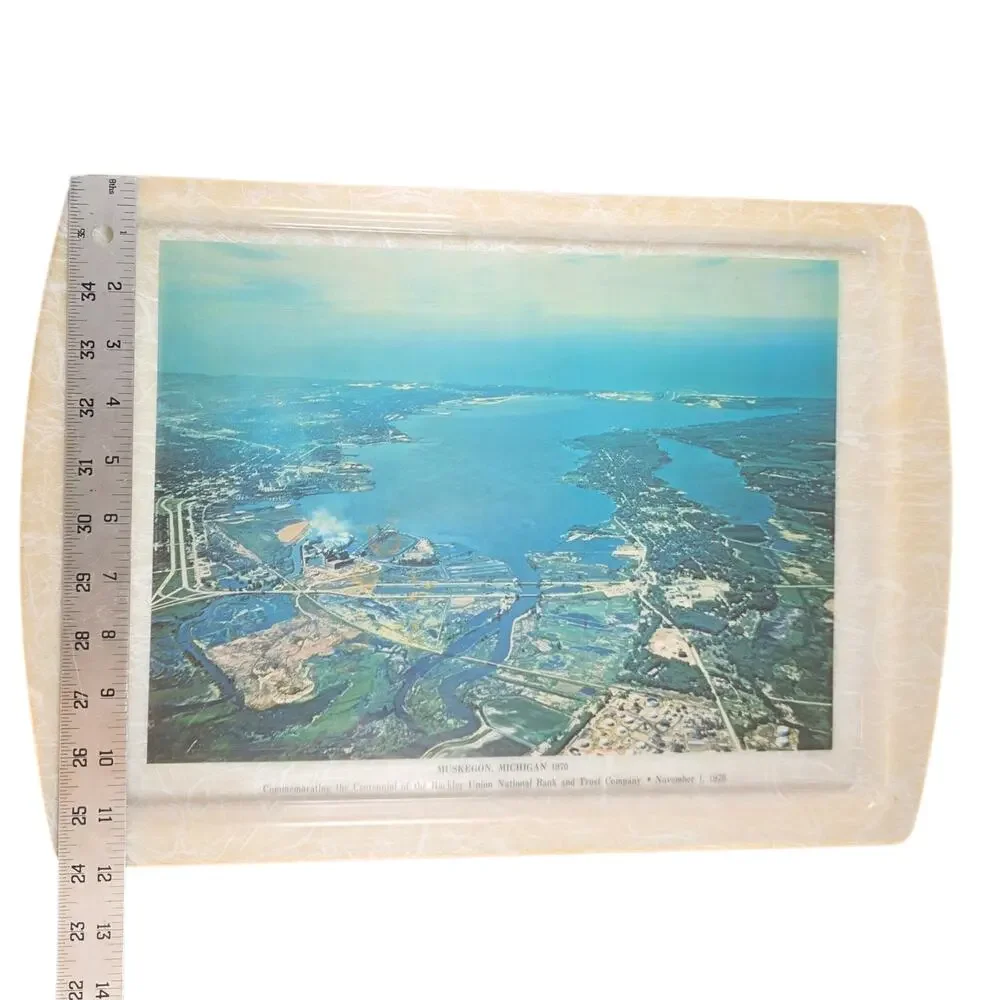 Vintage 1970 Hackley Bank Muskegon Michigan Lake Michigan Serving Tray - Picture 5 of 9